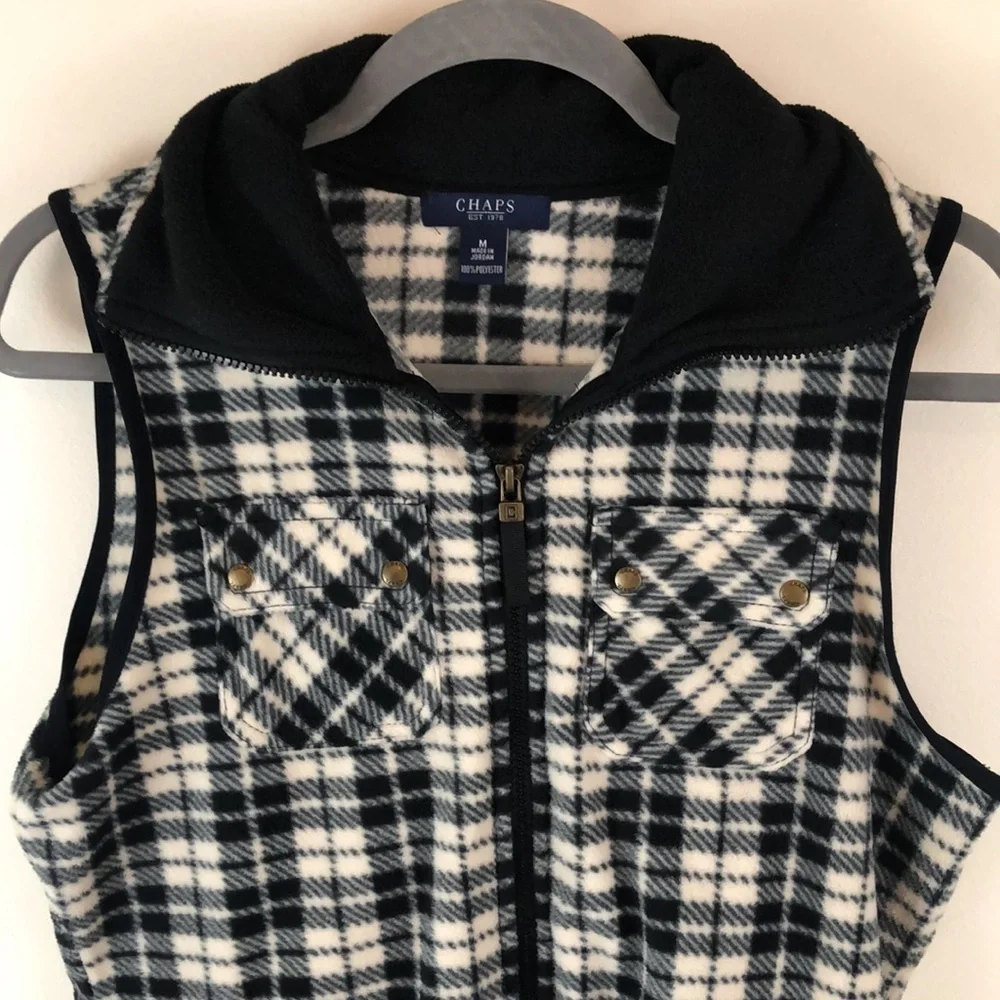 Chaps Plaid Fleece Vest with Pockets Size Medium